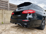 Achterdiffuser voor Mercedes S213 Break met uitlaatsierstukken